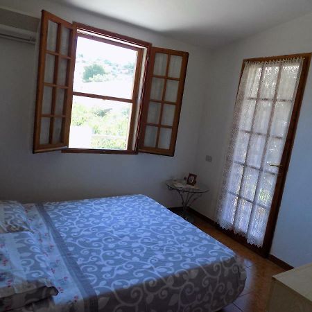 Casa Vacanze Gardenia Solanas  Bagian luar foto
