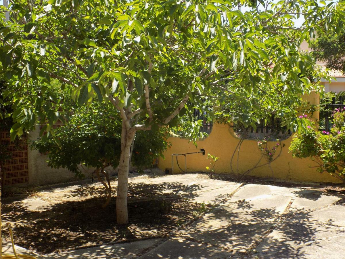 Casa Vacanze Gardenia Solanas  Bagian luar foto