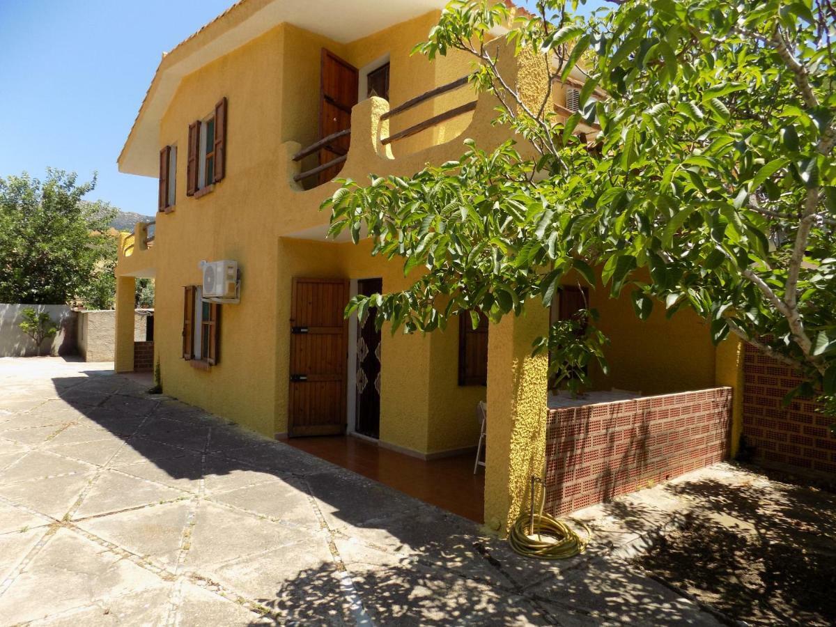 Casa Vacanze Gardenia Solanas  Bagian luar foto