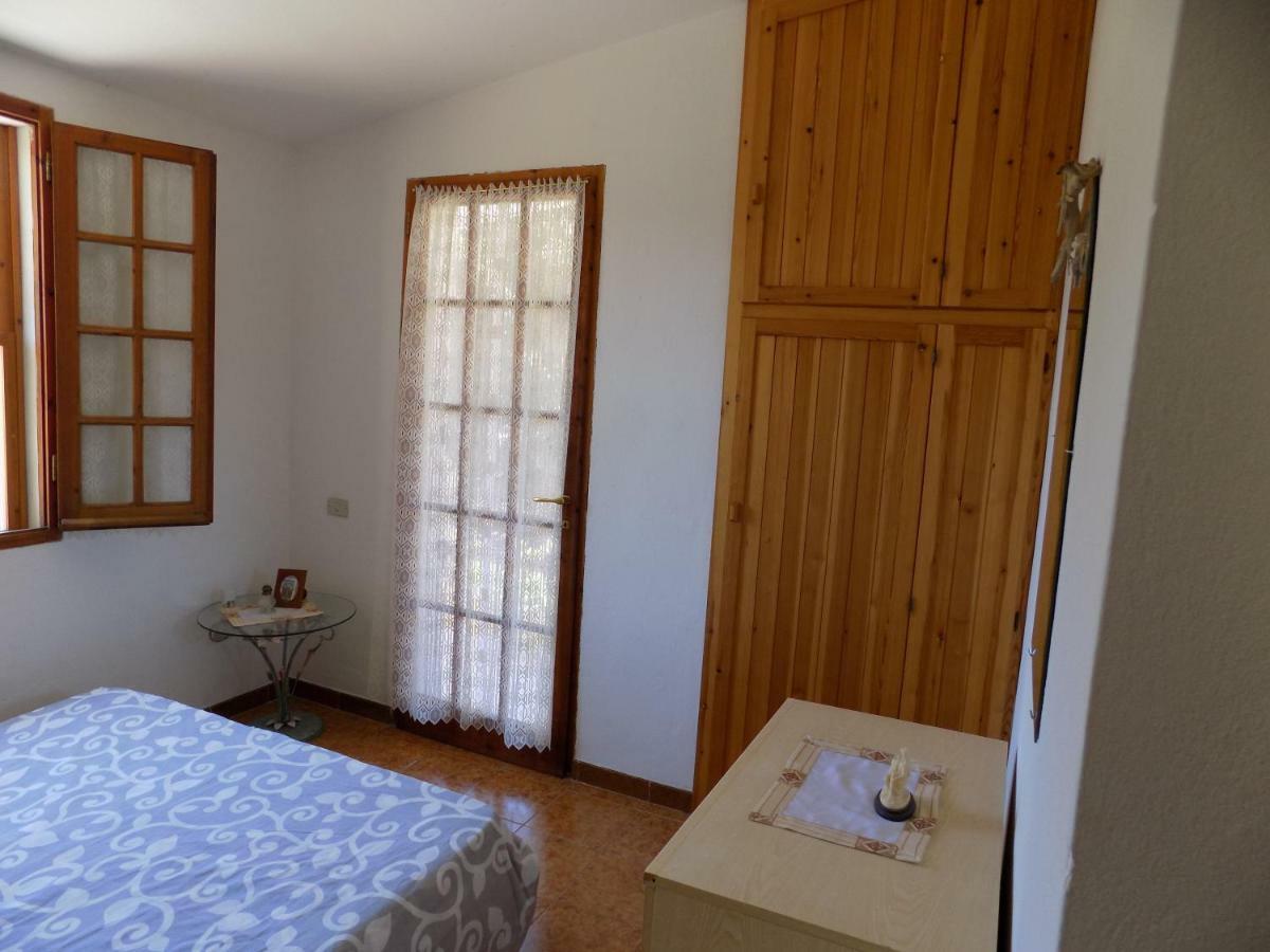Casa Vacanze Gardenia Solanas  Bagian luar foto